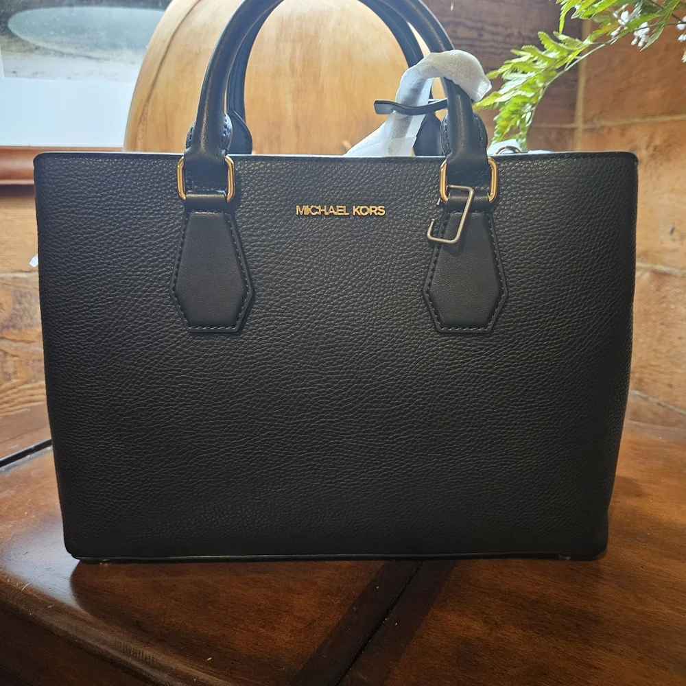 Michael Kors Black Leather Shoulder Bag